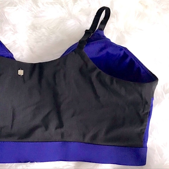 NWT FABLETICS BLACK/PURPLE MODERATE SUPPORT FULL COVERAGE SPORT BRA 2X 18/20 - Picture 6 of 14